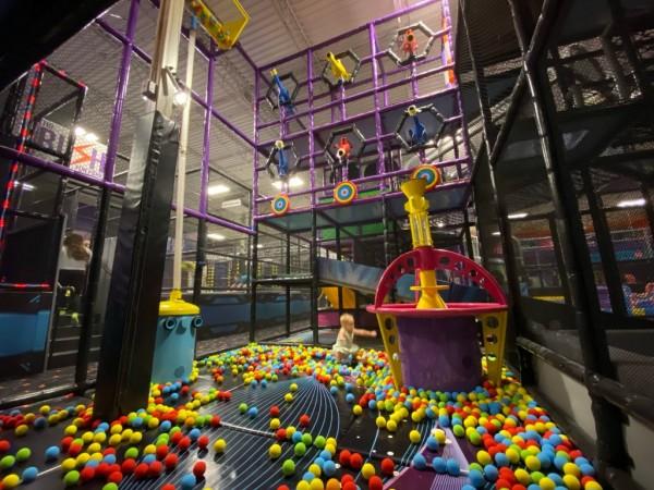 美国亚利桑那州和德克萨斯州的 Rush Fun Park游乐园